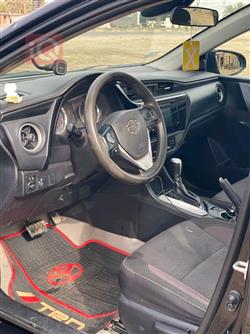 تۆیۆتا کۆرۆلا